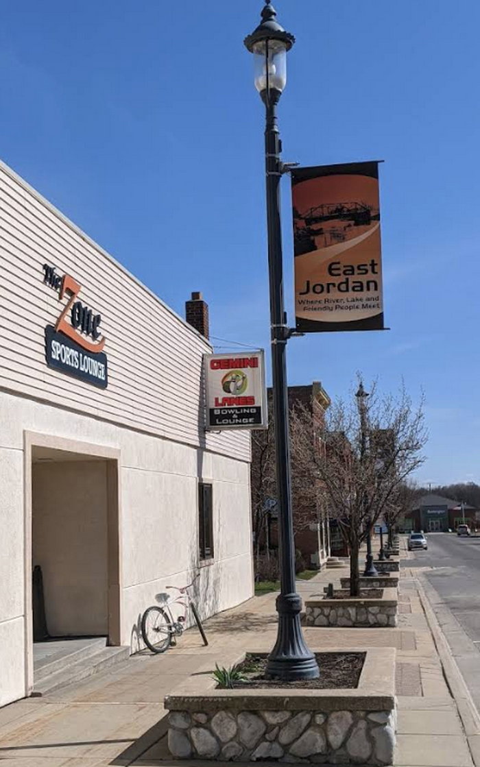 Gemini Lanes (Teen Zone, East Jordan Recreation, The Zone Sports Lounge) - From Website